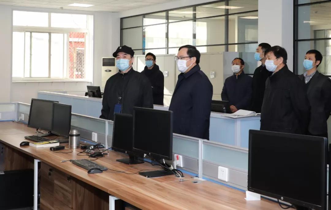 楊金成到七院、七一四所檢查指導(dǎo)疫情防控和復(fù)工復(fù)產(chǎn)工作