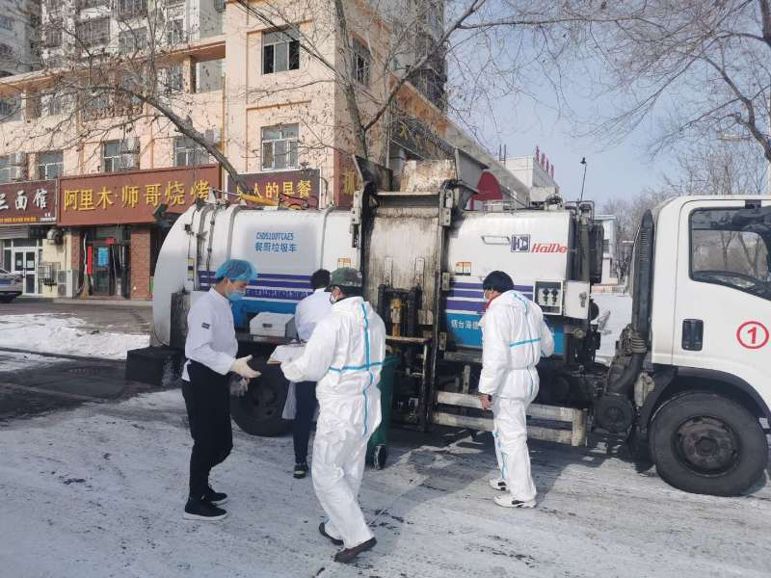 做好人員安全防護(hù)，保障餐廚垃圾收運